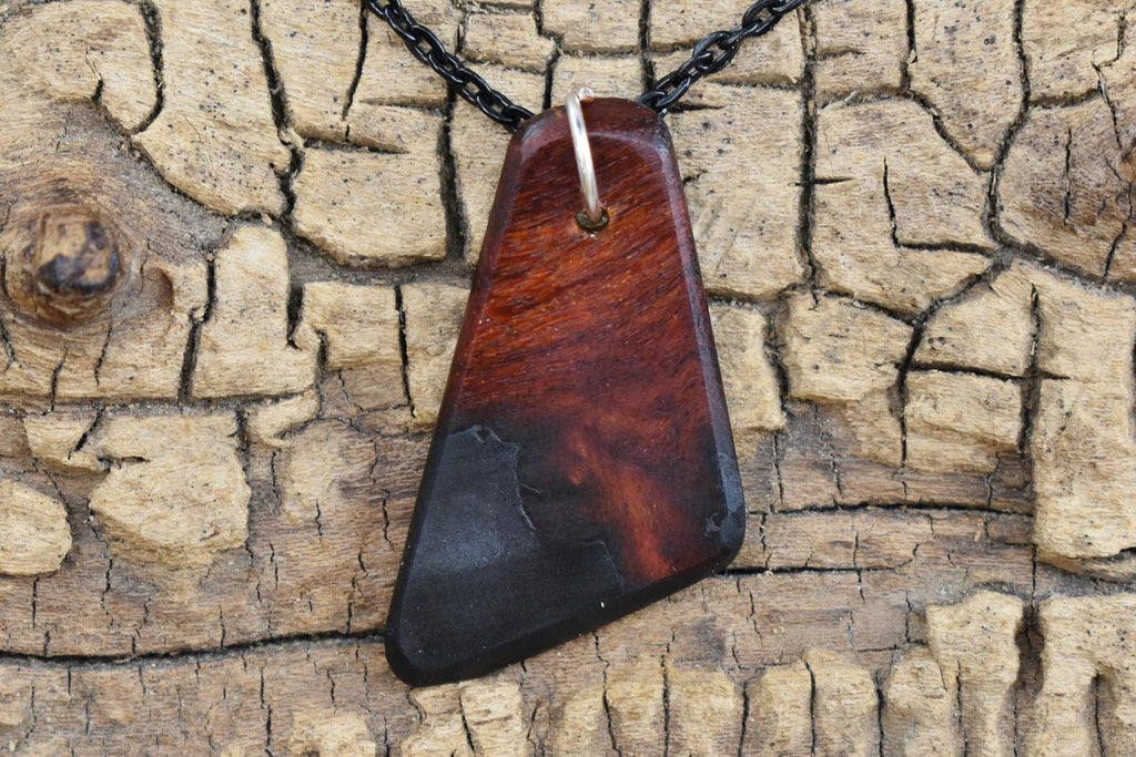Bloodwood Burl & Black Onyx Resin Pendant Necklace - 18" Chain