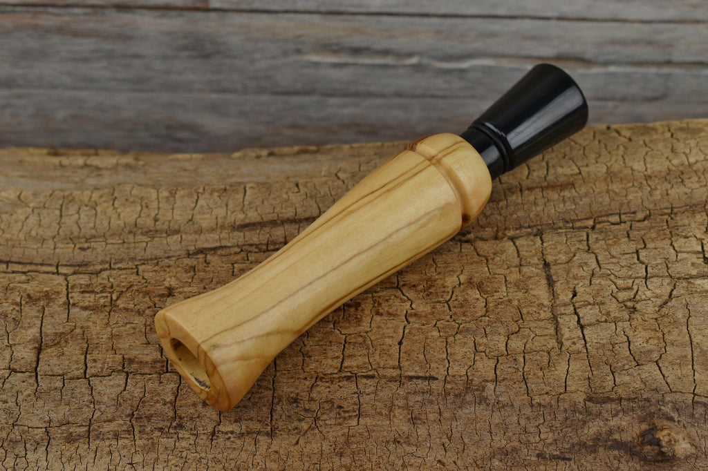 Italian Olivewood Duck Call - Arkansas Magnum Single Reed